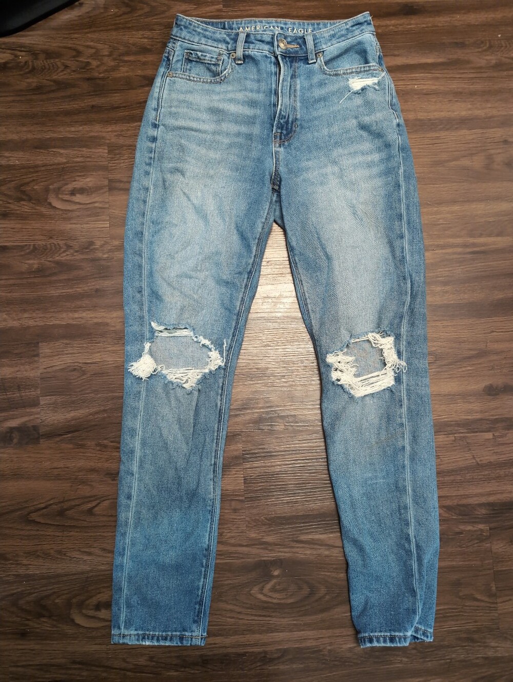American Eagle Blue Distressed Jeans - Classic Casual Fit - Size 00 Regular